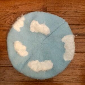 Wild Fable Blue and White Beret